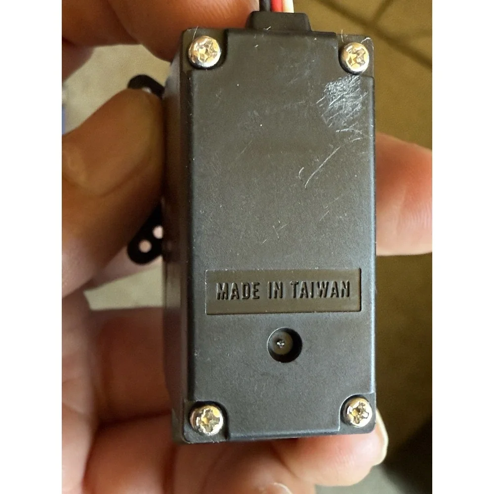 Futaba S3003 Servo ( Untested)